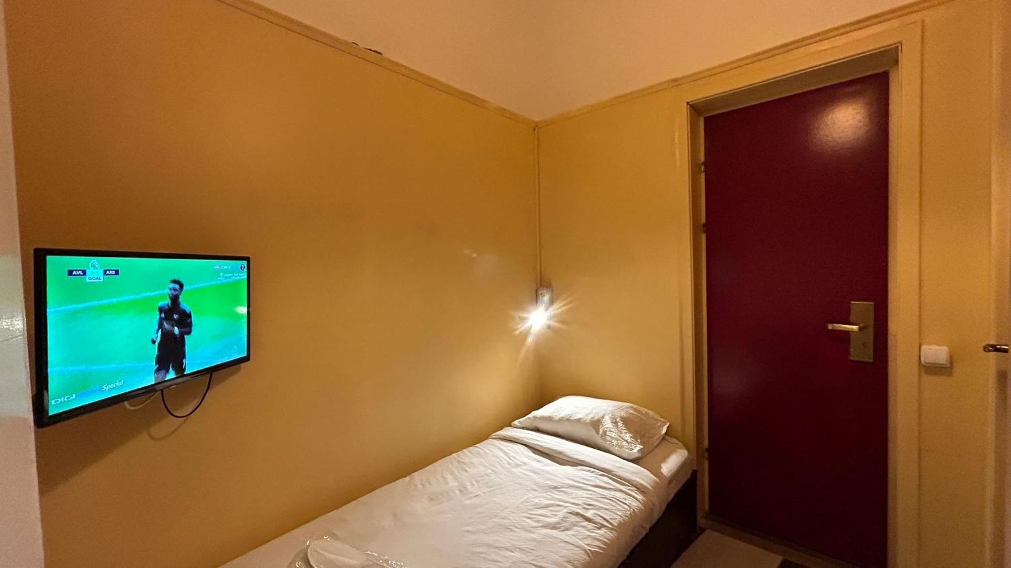 Central Accommodation Budget By Hr Bukurešť Exteriér fotografie
